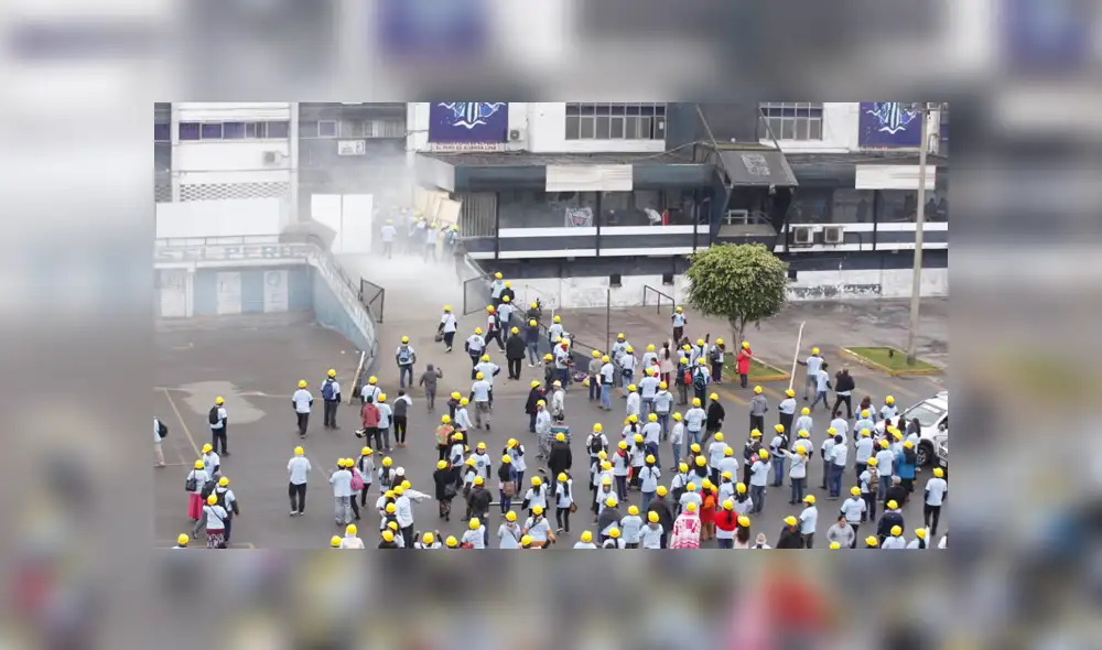 Así luce el estadio Matute tras toma de explanada por miembros de iglesia evangélica [VIDEO]