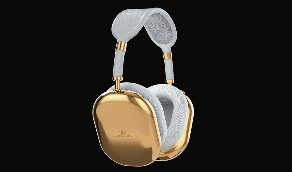 Así luce la edición personalizada de los AirPods Max de Apple. Foto: Caviar