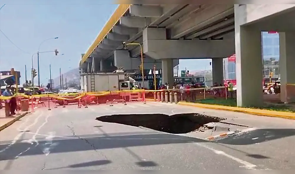 Columnas de la Línea 1 del Metro también sufrieron daños Columnas de la Línea 1 del Metro también sufrieron daños