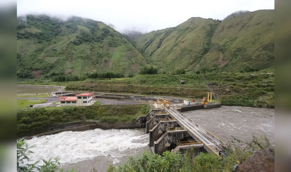 Cinco bancadas a favor de incluir a Fujimori en el caso Lava Jato Cinco bancadas a favor de incluir a Fujimori en el caso Lava Jato