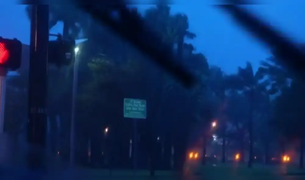 El huracán Irma se degrada a categoría 2, aunque sigue teniendo efectos potentes en Miami [EN VIVO]