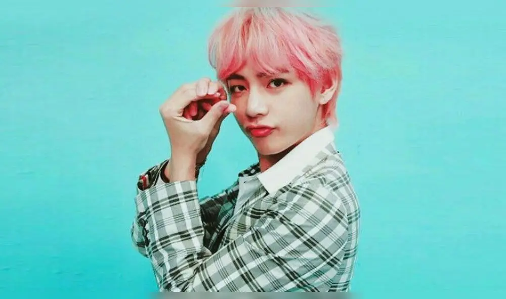 Desliza para ver más fotos de Taehyung.