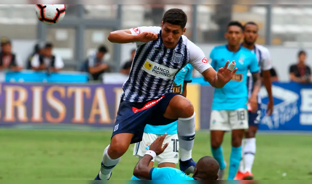 Alianza ganó semifinal con un árbitro que cometió misma falta ante Binacional.