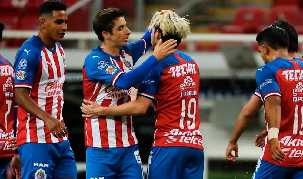 Chivas derrotó 2-0 a Atlas por la Copa GNP de México. (FOTO: AFP).