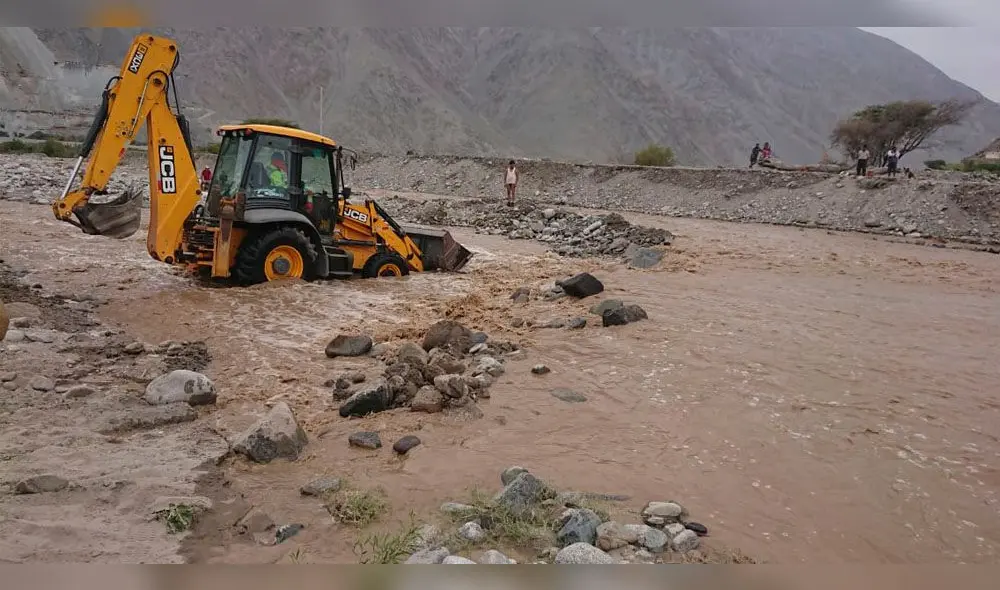 Lluvias continúan azotando a zonas altoandinas de Arequipa. Lluvias continúan azotando a zonas altoandinas de Arequipa.