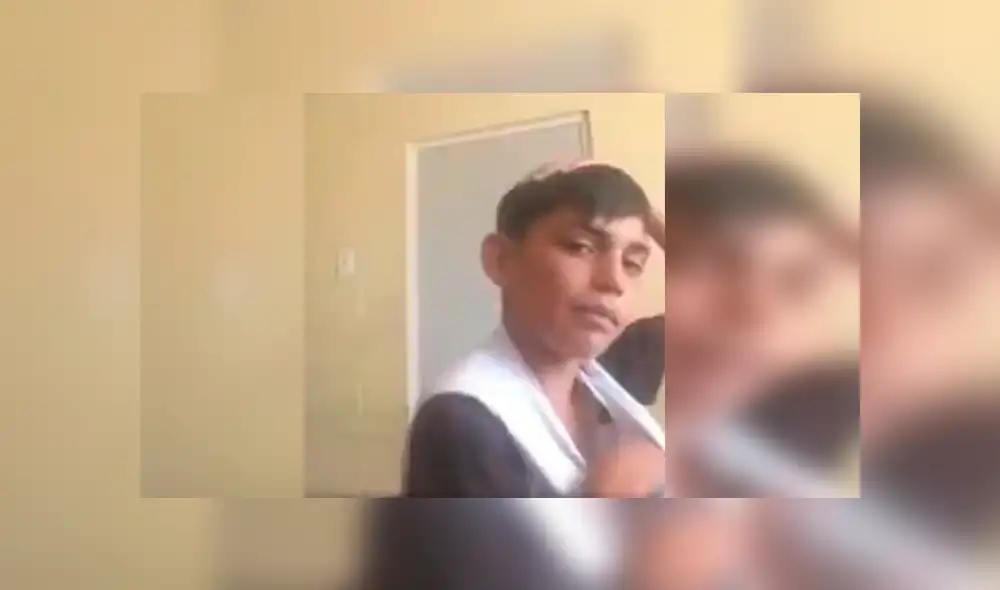 Facebook viral: Niño le pide a su mamá que le de masajes y le juega aterradora broma [VIDEO]