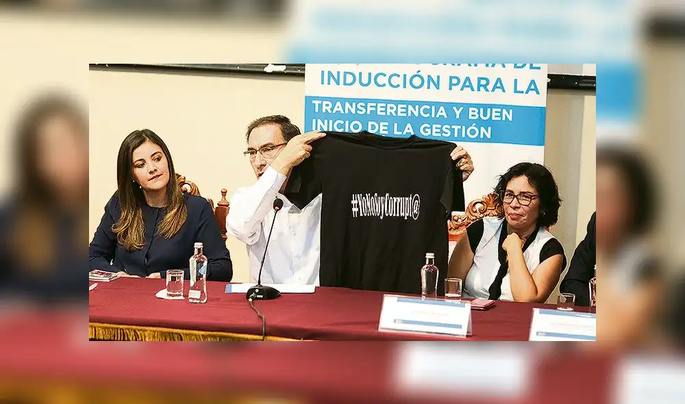 Martín Vizcarra pide a nuevas autoridades ponerse la camiseta anticorrupción Martín Vizcarra pide a nuevas autoridades ponerse la camiseta anticorrupción