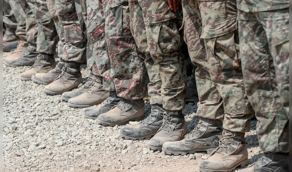 El hombre usó un arma de fuego para amenazar a su víctima. (Foto: Andina) El hombre usó un arma de fuego para amenazar a su víctima. (Foto: Andina)