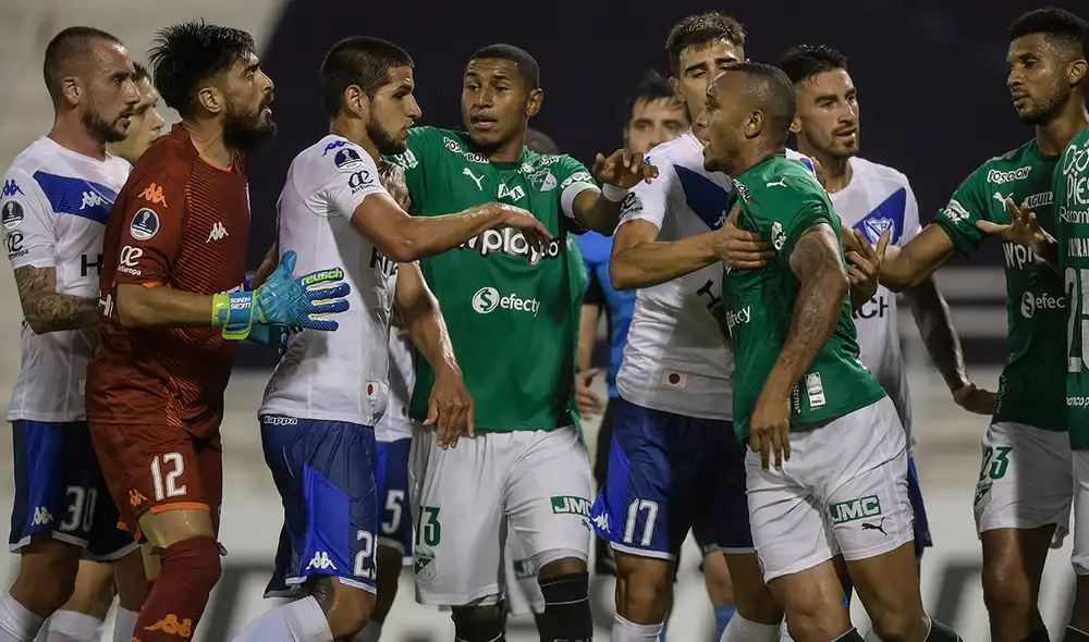 Vélez Sarsfield enfrenta a Deportivo Cali por la octavos de final de la Copa Sudamericana 2020. Foto: AFP Vélez Sarsfield enfrenta a Deportivo Cali por la octavos de final de la Copa Sudamericana 2020. Foto: AFP