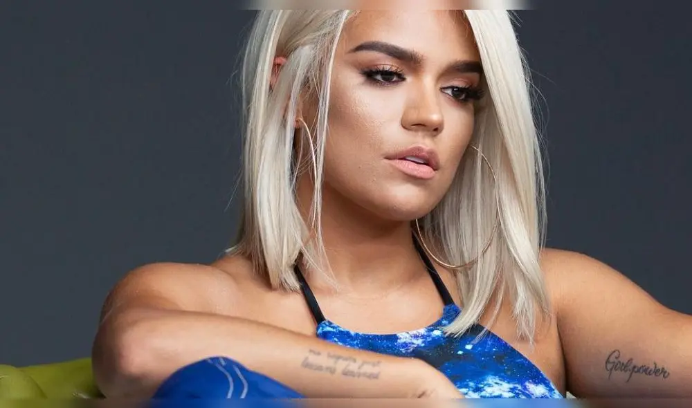 Karol G se prepara para los MTV MIAW con un revelador escote