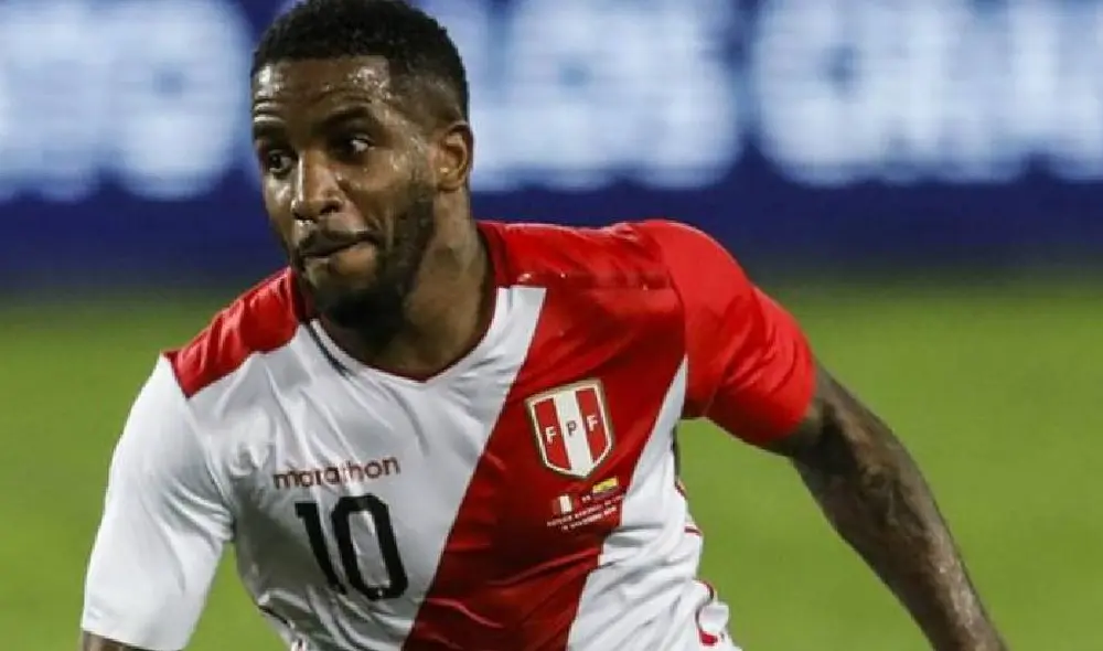 Jefferson Farfán contó que no pudo dormir antes de enfrentar a Nueva Zelanda. Foto: Prensa FPF