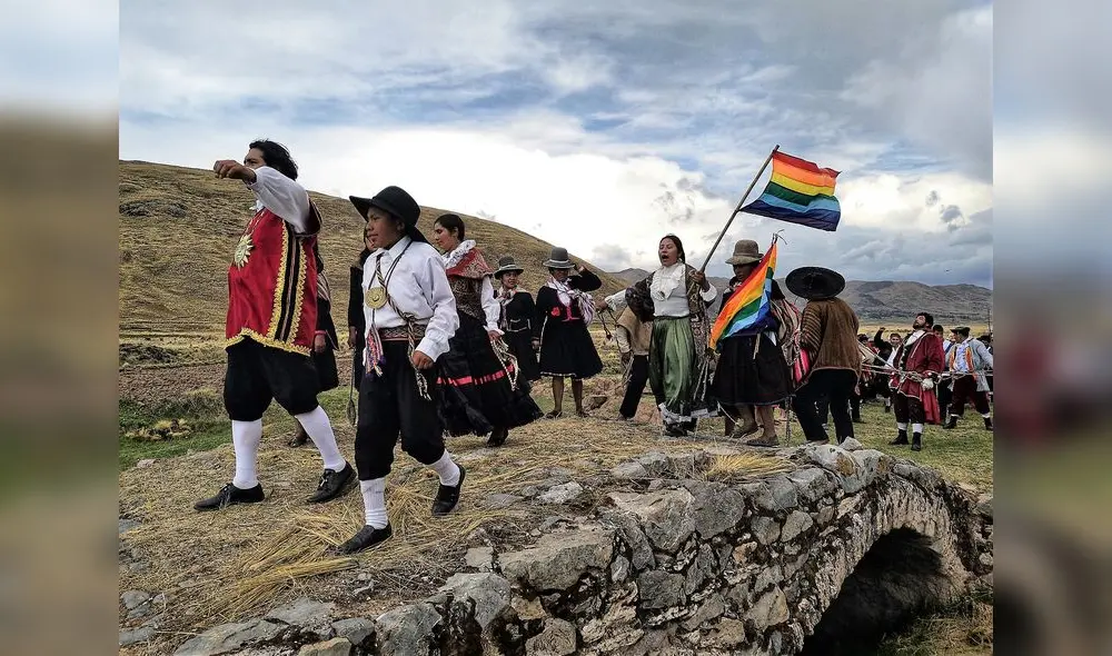 Ingreso de Túpac Amaru, Fernandito, Micaela Bastidas, Tomasa Tito Condemayta, entre otros a Tungasuca.