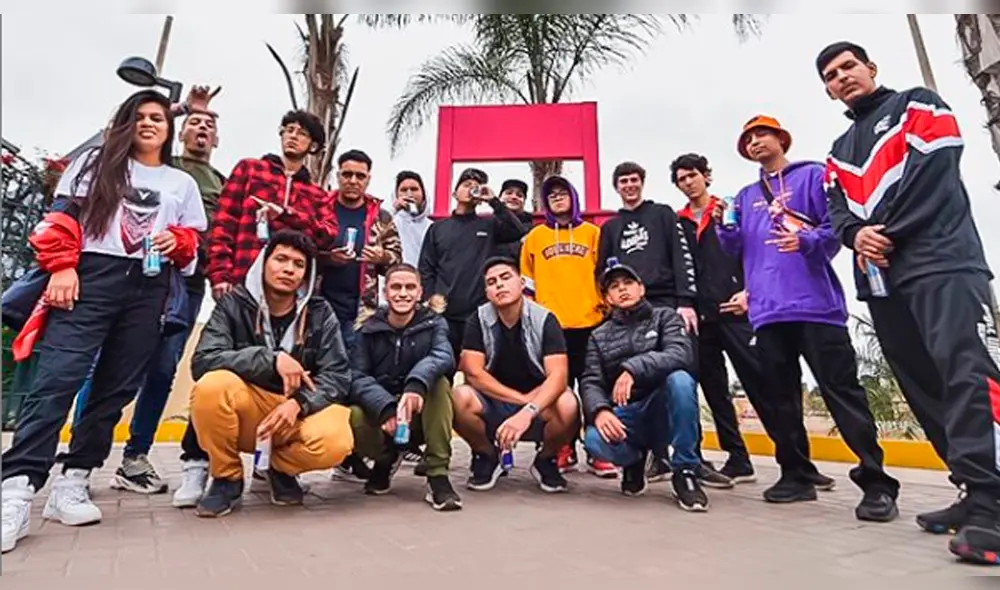 Los 16 mc's que competirán en la semifinal de Lima. Foto: Red Bull Los 16 mc's que competirán en la semifinal de Lima. Foto: Red Bull