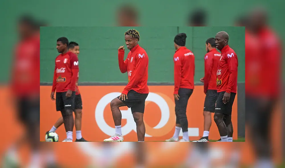 Ricardo Gareca lamentó que André Carrillo continué el fútbol árabe.