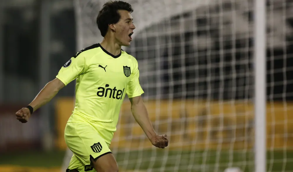 Rebollo abrió el marcador para Peñarol. (Créditos: AFP) Rebollo abrió el marcador para Peñarol. (Créditos: AFP)