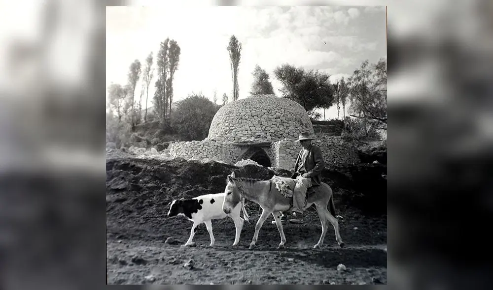 Foto del tradicional distrito de Characato en el año 1963 Foto del tradicional distrito de Characato en el año 1963