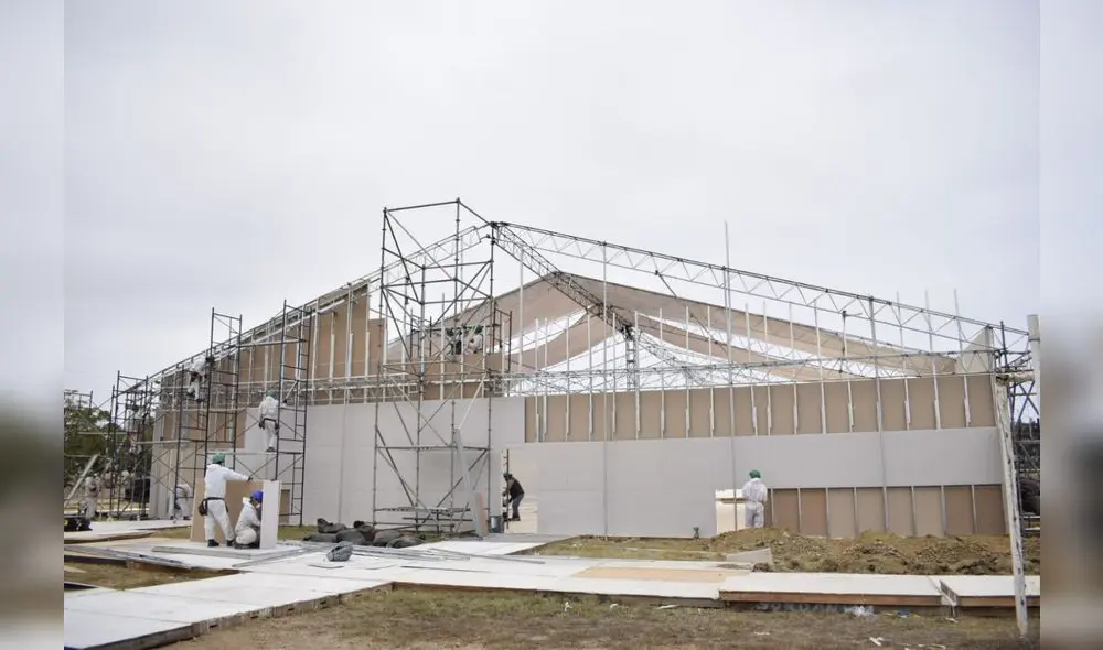 Centro temporal de hospitalización para COVID-19 casi listo