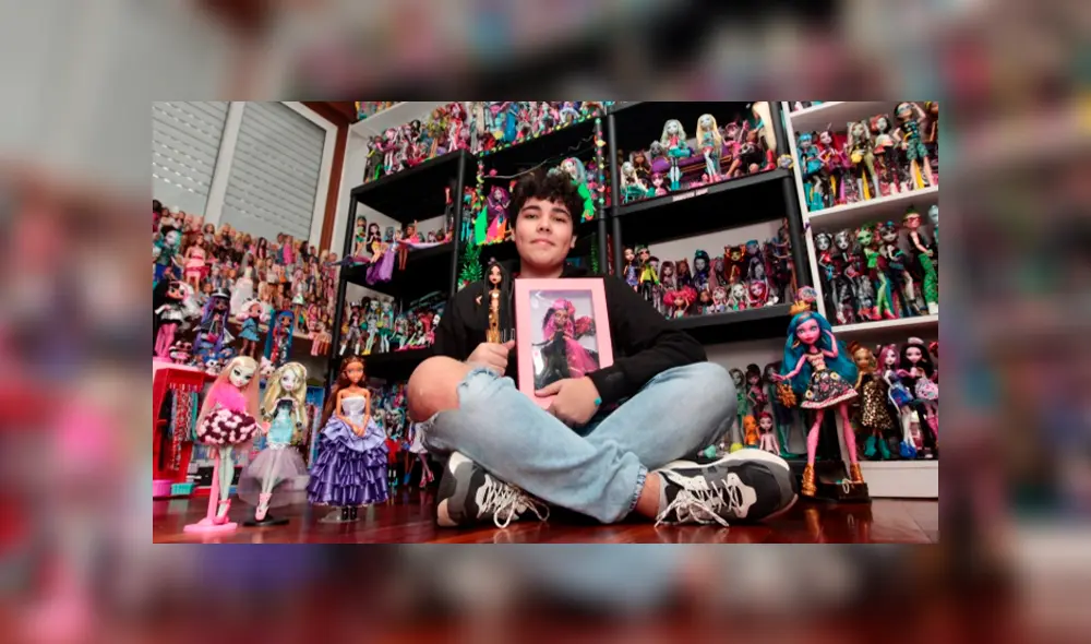 El joven coleccionista de muñecas que venció los prejuicios El joven coleccionista de muñecas que venció los prejuicios