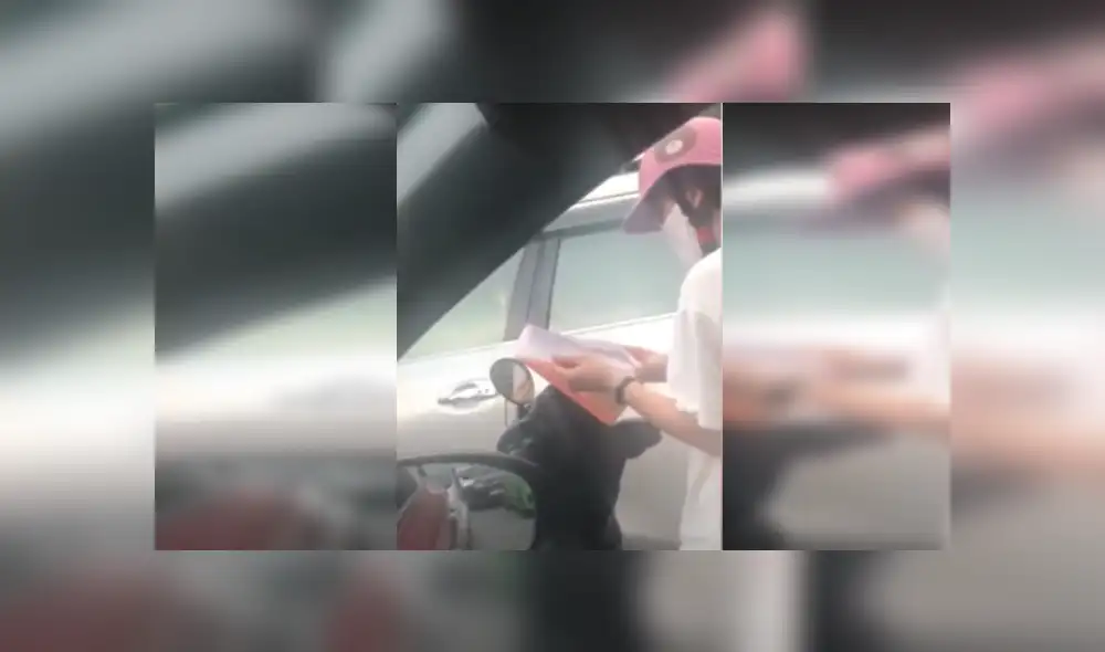 Desliza las imágenes para ver más de esta conmovedora escena viral de YouTube.