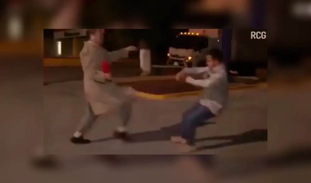 En Facebook, molestó a un reportero en vivo y recibió una dolorosa respuesta [VIDEO] 