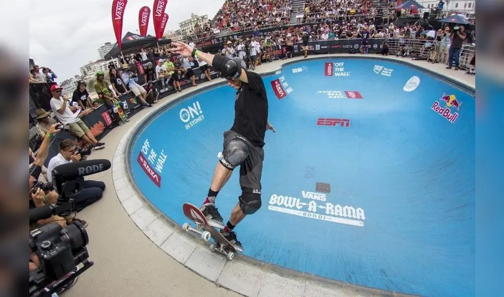 Tony Hawk volvió a hacer un 900 a sus 48 años de edad en 2017 para un canal de YouTube de skateboarding. (Foto: Red Bull)