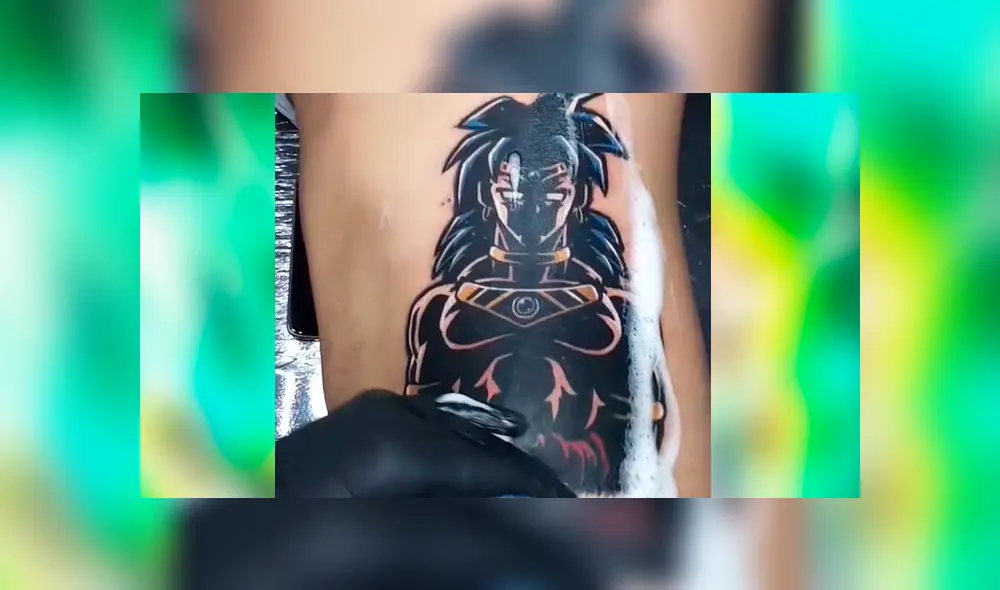 Facebook viral: joven se hace tatuaje ‘ultra realista’ de Broly y resultado sorprende a fans de Dragon Ball Super