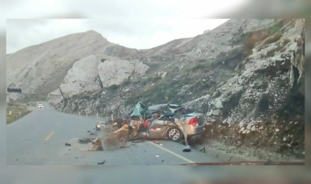 Junín: tres muertos deja accidente de tránsito en la Carretera Central Junín: tres muertos deja accidente de tránsito en la Carretera Central