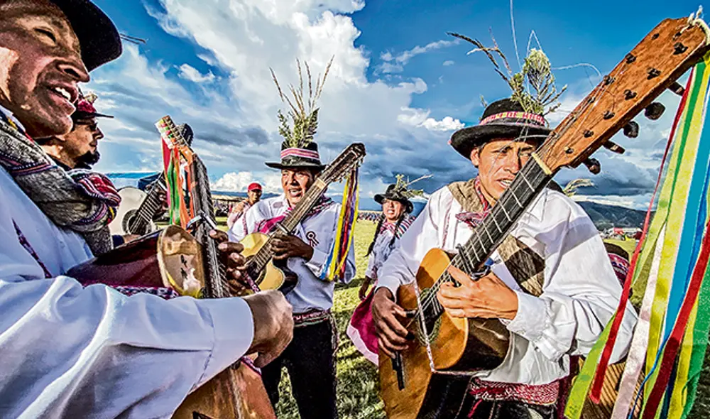 Ayacucho: Carnaval de las guitarras rebeldes en Cerro Waswantu 