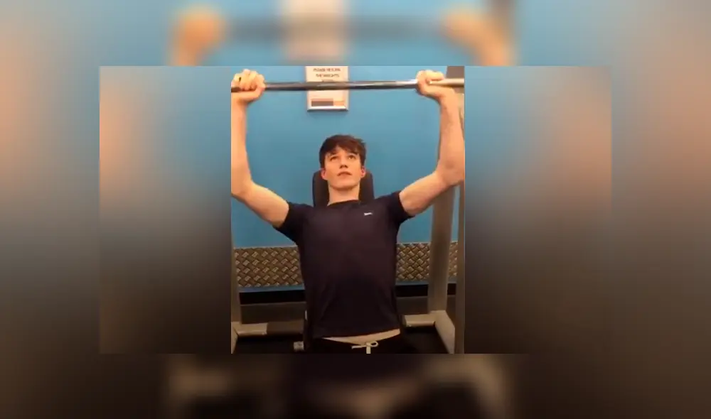 Desliza para ver el radical cambio de aspecto del joven que se hizo viral en Facebook. Desliza para ver el radical cambio de aspecto del joven que se hizo viral en Facebook.