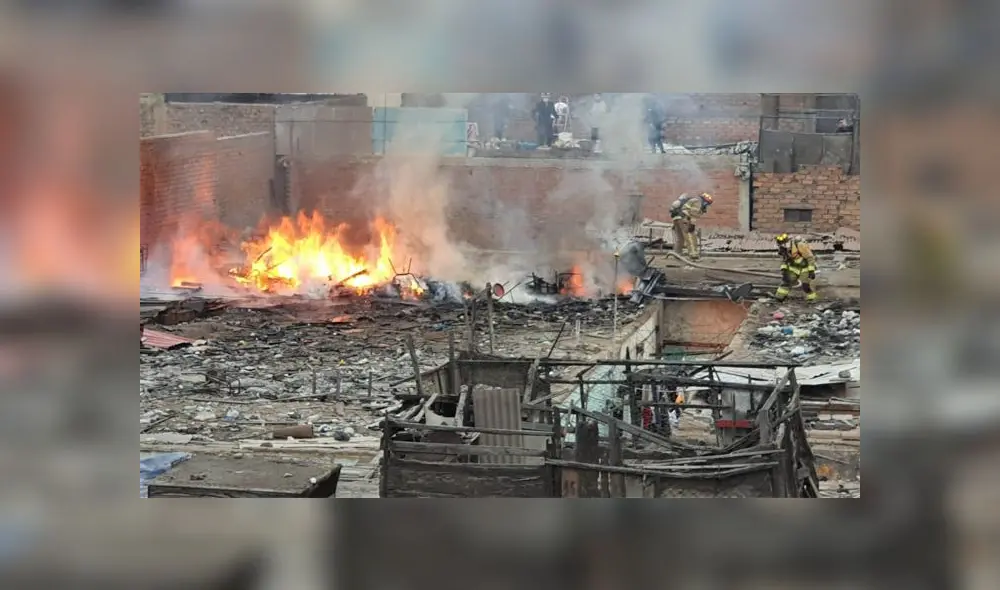 Incendio se produjo dentro de una vivienda en La Victoria. Créditos: URPI-GLR. Incendio se produjo dentro de una vivienda en La Victoria. Créditos: URPI-GLR.