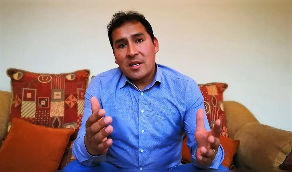 El servicio de saneamiento en Saylla es la prioridad del pueblo y el alcalde lo sabe El servicio de saneamiento en Saylla es la prioridad del pueblo y el alcalde lo sabe