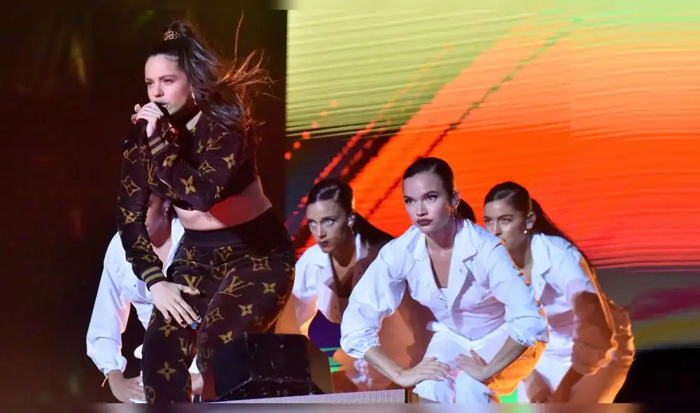 Rosalía y J Balvin superan los 500 millones de reproducciones en YouTube con su tema "Con altura".