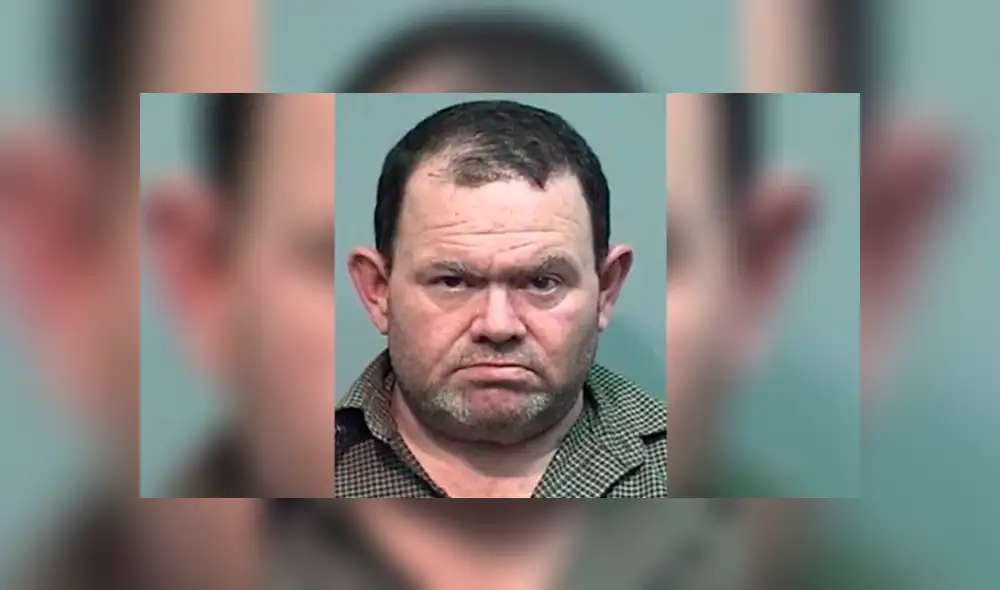 Trabajaba como ‘Papá Noel’ alegrando a niños, pero mató y enterró a sus hijos en jardín