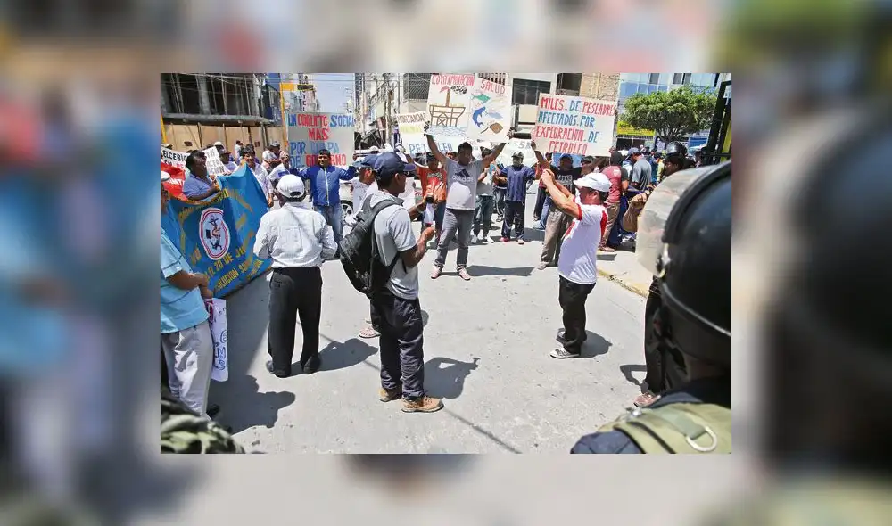 Crece rechazo de pescadores del norte a concesión de cinco lotes petroleros que firmó PPK