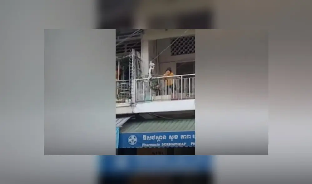 Desliza hacia la izquierda para ver más del video viral. Fotocaptura: YouTube Desliza hacia la izquierda para ver más del video viral. Fotocaptura: YouTube