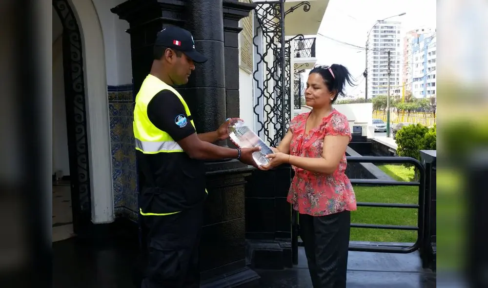 Aniego en SJL: Magdalena lanza campaña de recolección agua en favor de afectados