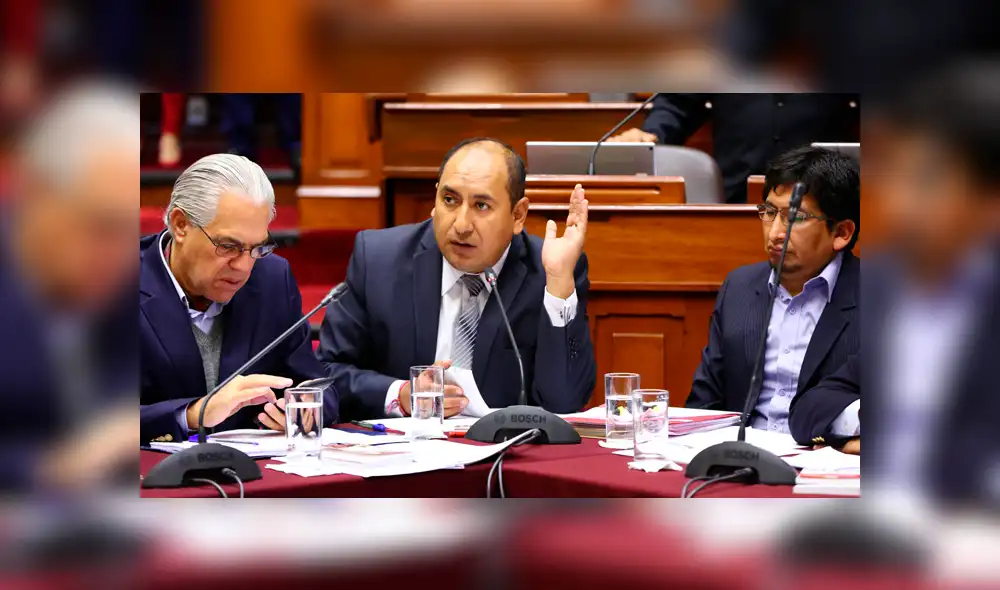 Congresistas piden cuestión de confianza tras blindaje del fujiaprismo a Pedro Chávarry