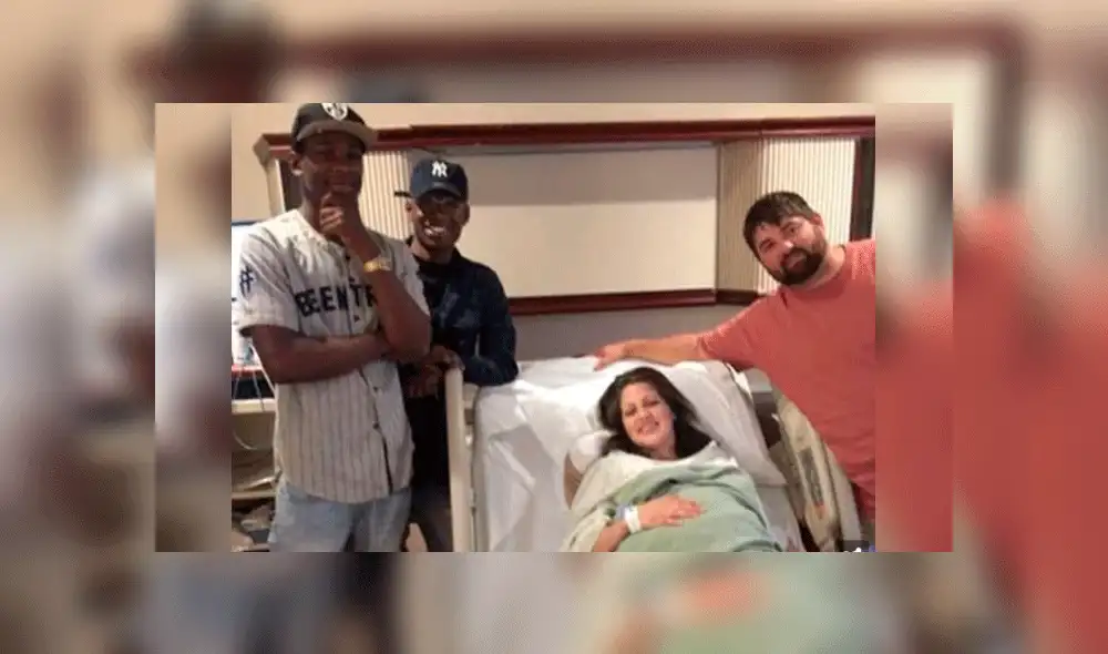 Mujer envía mensaje por error y desconocidos aparecen con regalos para su nieto. Foto: difusión Mujer envía mensaje por error y desconocidos aparecen con regalos para su nieto. Foto: difusión