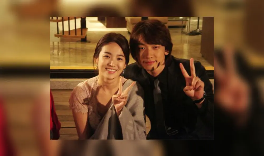 Song Hye Kyo  y Bi Rain se vieron envueltos en rumores de un romance secreto por varios años después de protagonizar "Full House", en 2004.