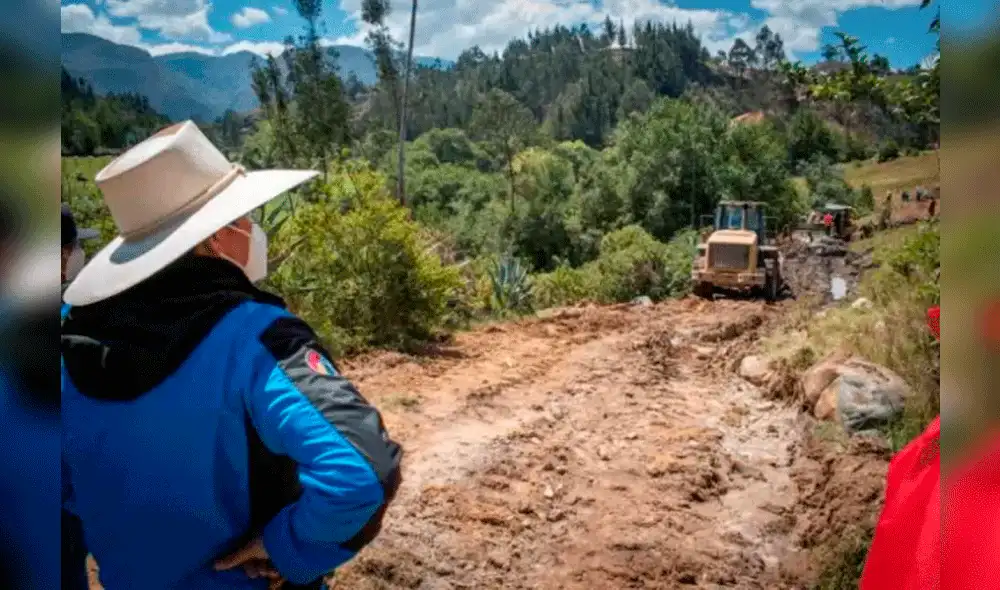 Mesías Guevara aseguró que la obra vial generará desarrollo en la población. Foto: Cajamarca Noticia