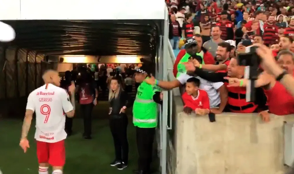 Paolo Guerrero respondió a las burlas de los hinchas del Flamengo tras perder en la Copa Libertadores 2019. | Foto: @IvanRaupp