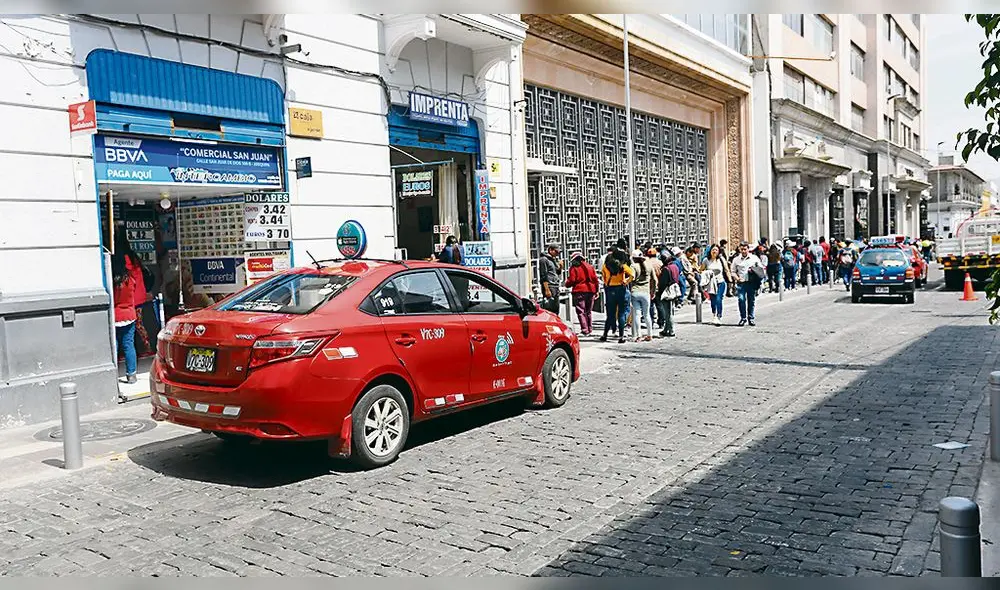 Taxistas pagarán menos. Taxistas pagarán menos.