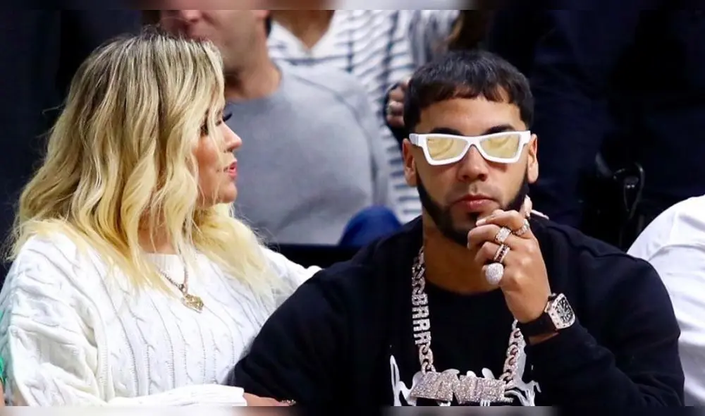 Anuel AA y Karol G causan furor con su primer enfrentamiento musical