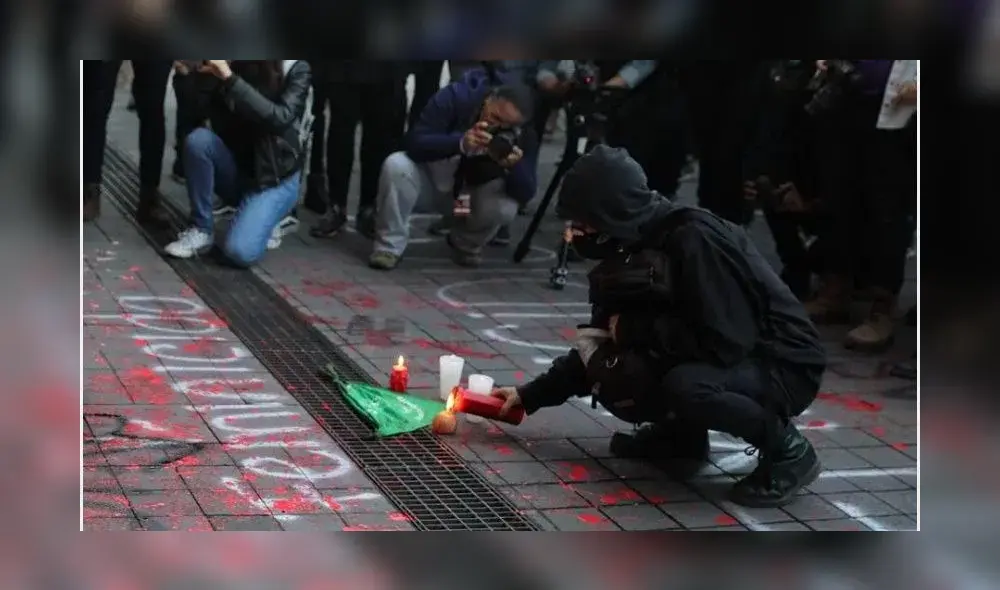 El viernes pasado se produjeron varias protestas -una de ellas también frente al Palacio Nacional- que terminaron con algunos actos vandálicos. (Foto: EFE) El viernes pasado se produjeron varias protestas -una de ellas también frente al Palacio Nacional- que terminaron con algunos actos vandálicos. (Foto: EFE)