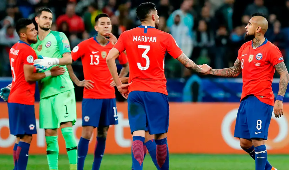 Arturo Vidal causa polémica al usar frase peruana para arengar a Chile [FOTO]