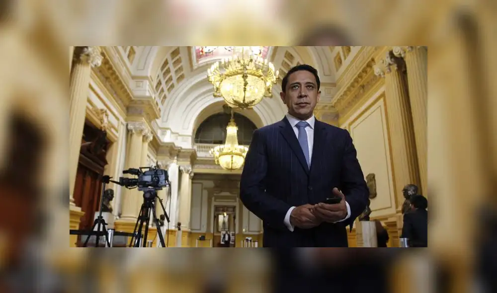 Miguel Castro presentó su renuncia a la bancada de Fuerza Popular Miguel Castro presentó su renuncia a la bancada de Fuerza Popular