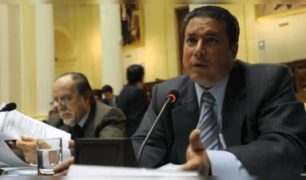 Testigo detalló pagos de la red Orellana a exjefe de Sunarp para apropiarse de terrenos Testigo detalló pagos de la red Orellana a exjefe de Sunarp para apropiarse de terrenos