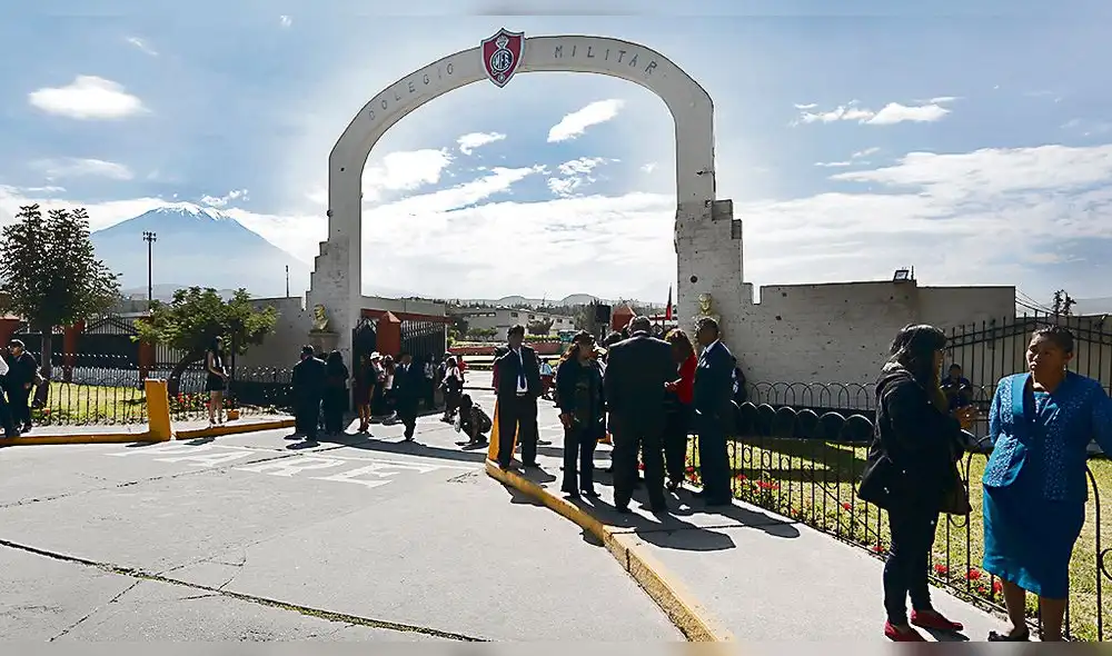 COLEGIO MILITAR FRANCISCO BOLOGNESI 