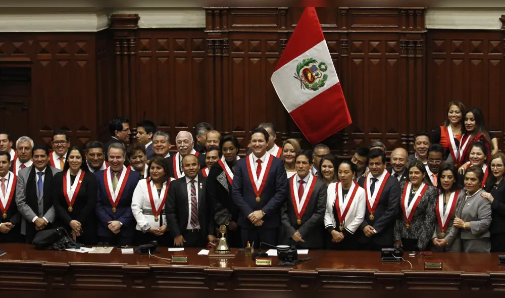 Fujimorismo presenta proyecto para reelegirse como senadores Fujimorismo presenta proyecto para reelegirse como senadores