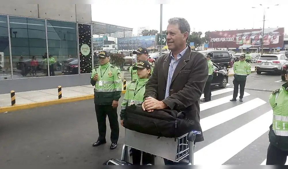 Exministro Thorne afirma que probará su inocencia Exministro Thorne afirma que probará su inocencia